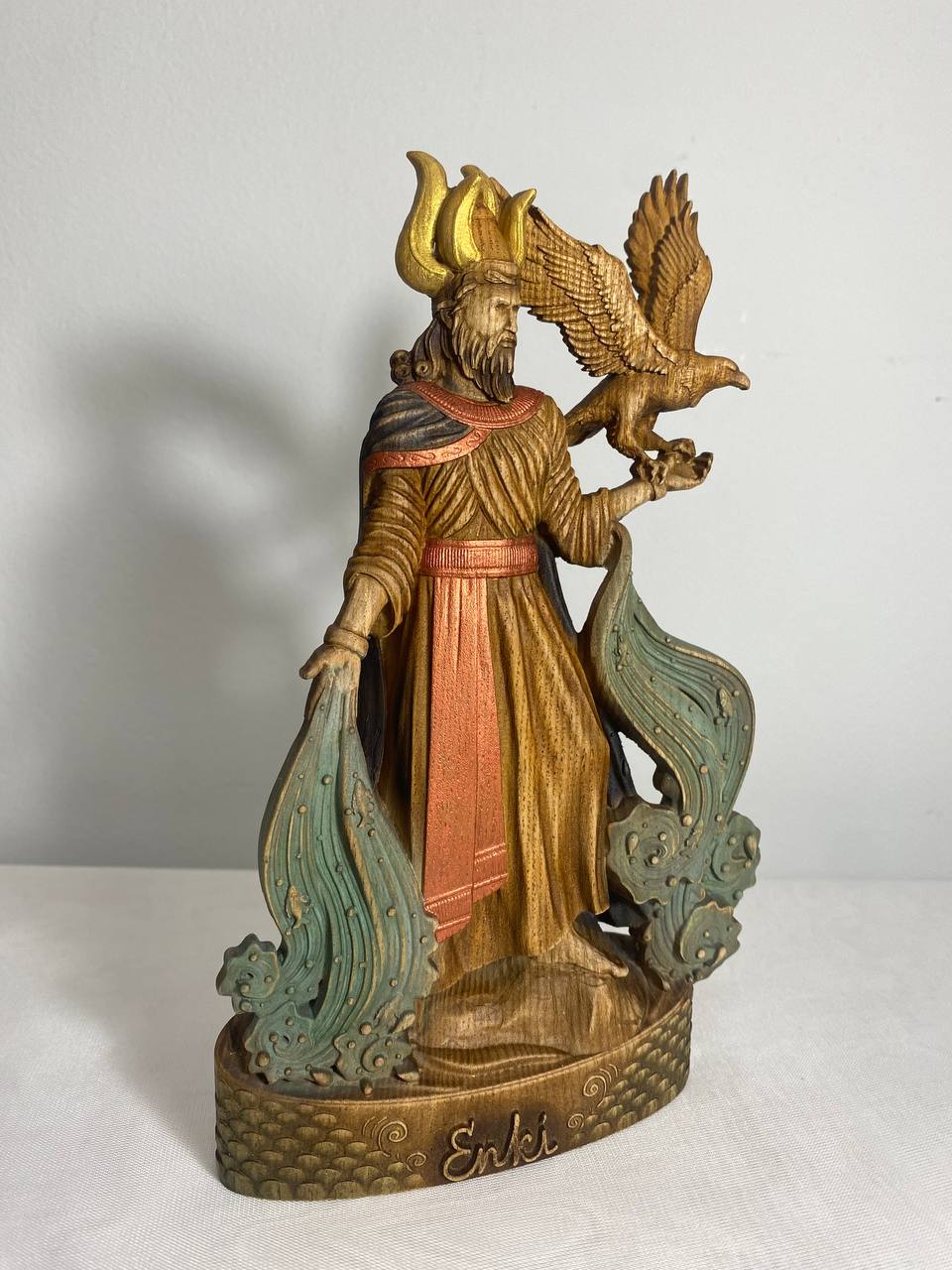 Enki Sumerian wooden statue Ancient aliens Babylon Enlil Wood carved