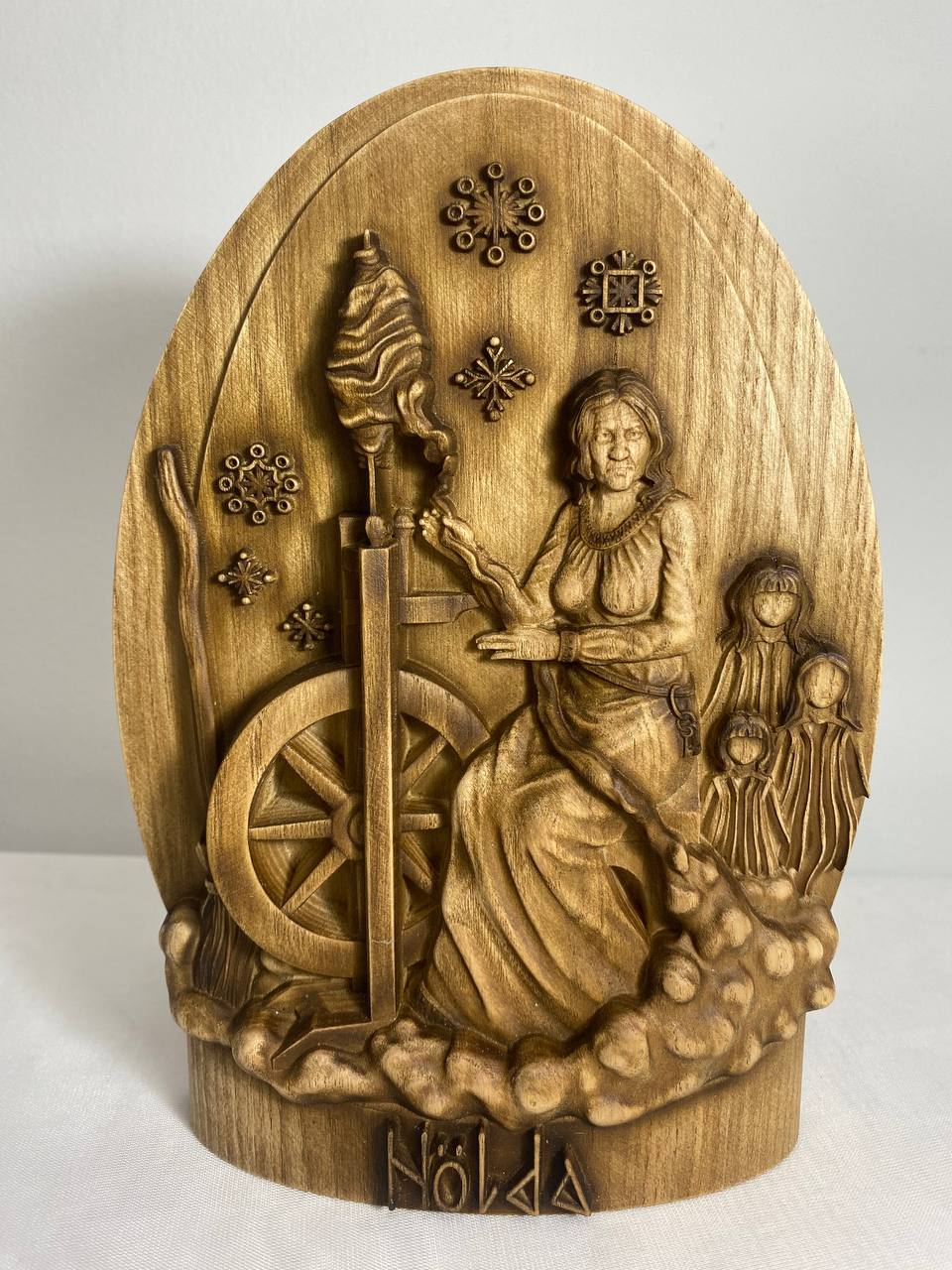 Holda Norse statue Frau holle Winter goddess Norse gods Germanic Norse altar Germanic mythology Altar statue Holda goddess Pagan décor