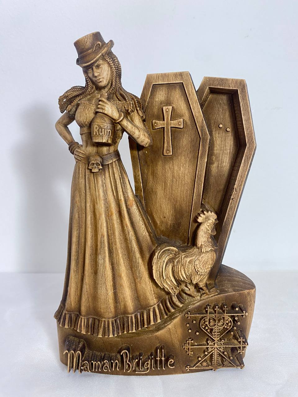 Maman Brigitte Haitian vodou Voodoo statue Voodoo altar Voodoo loa Veve Voodoo sigil Voodoo goddess Voodoo décor Witchcraft Gothic statue