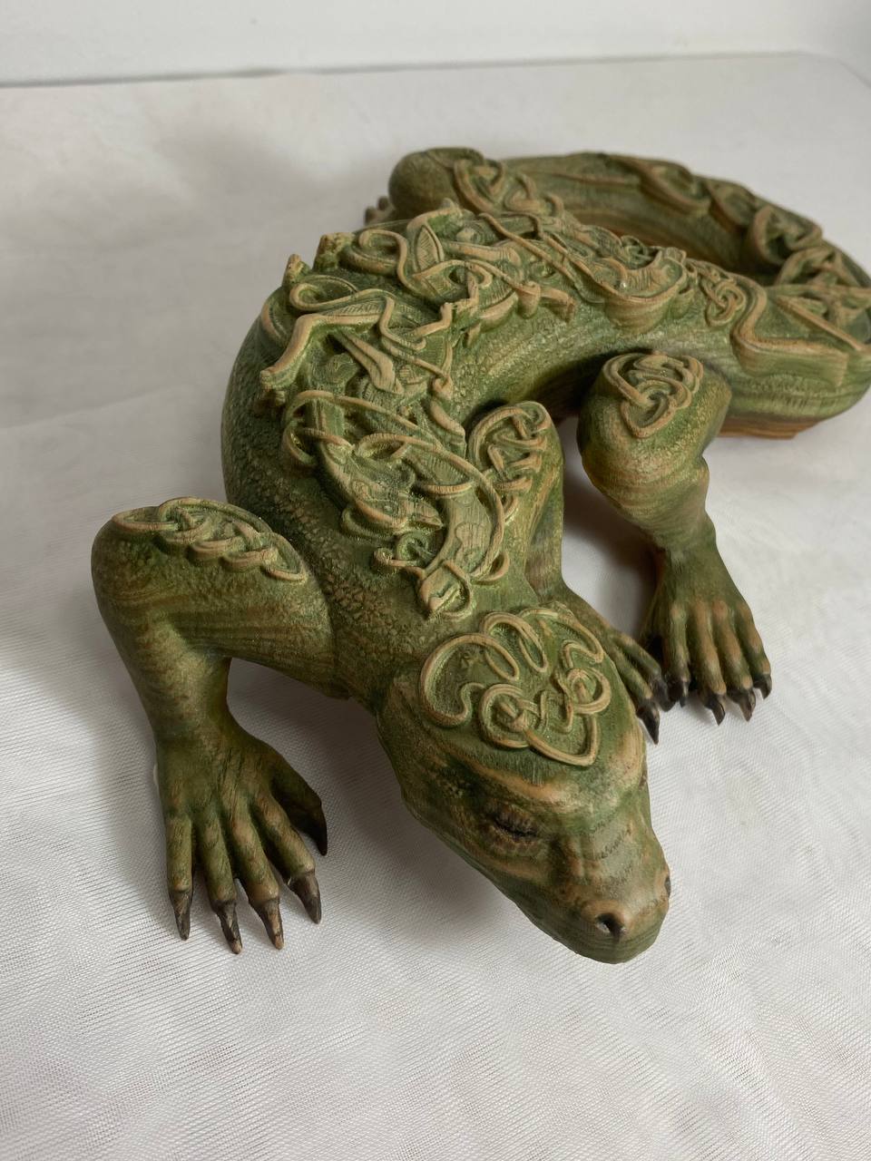 Lizard, Wooden statue Lizard dragon Reptile
