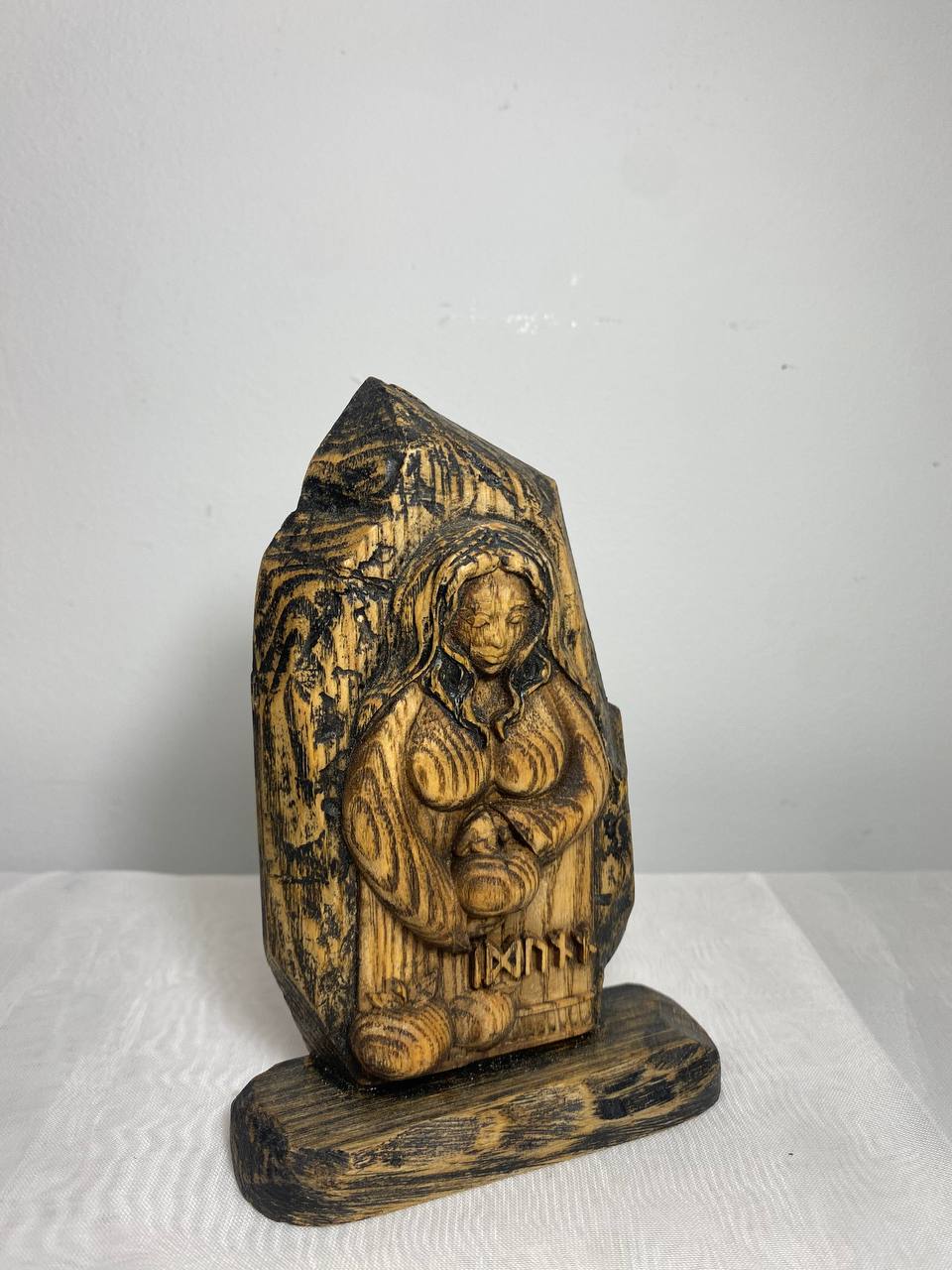 Idunn Pagan goddess statue Mini altar kit Wooden statue