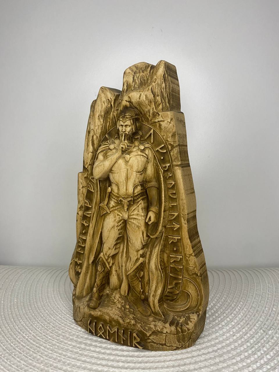 Hoenir Viking Altar Statue - Wooden Norse Altar