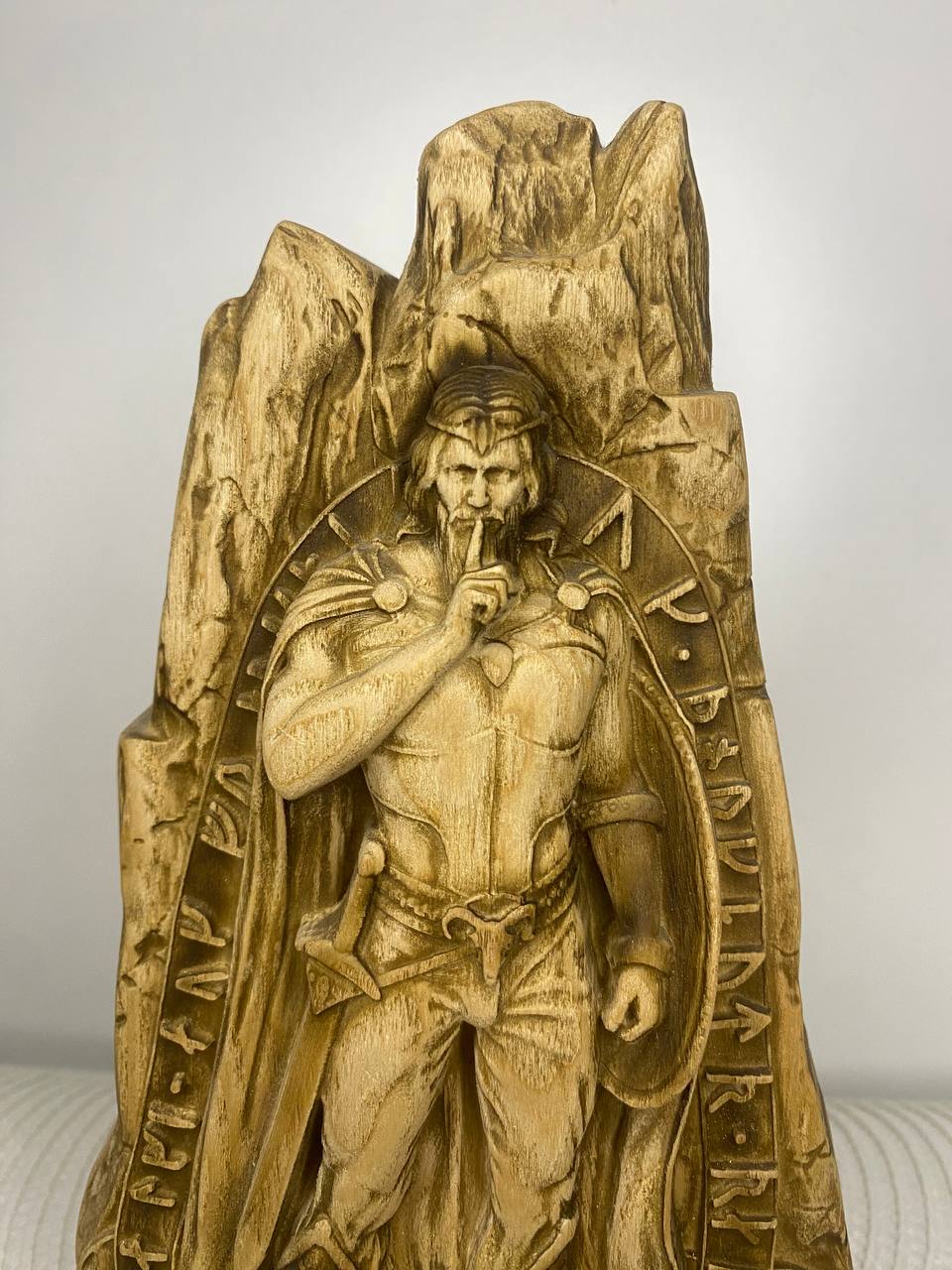 Hoenir Viking Altar Statue - Wooden Norse Altar