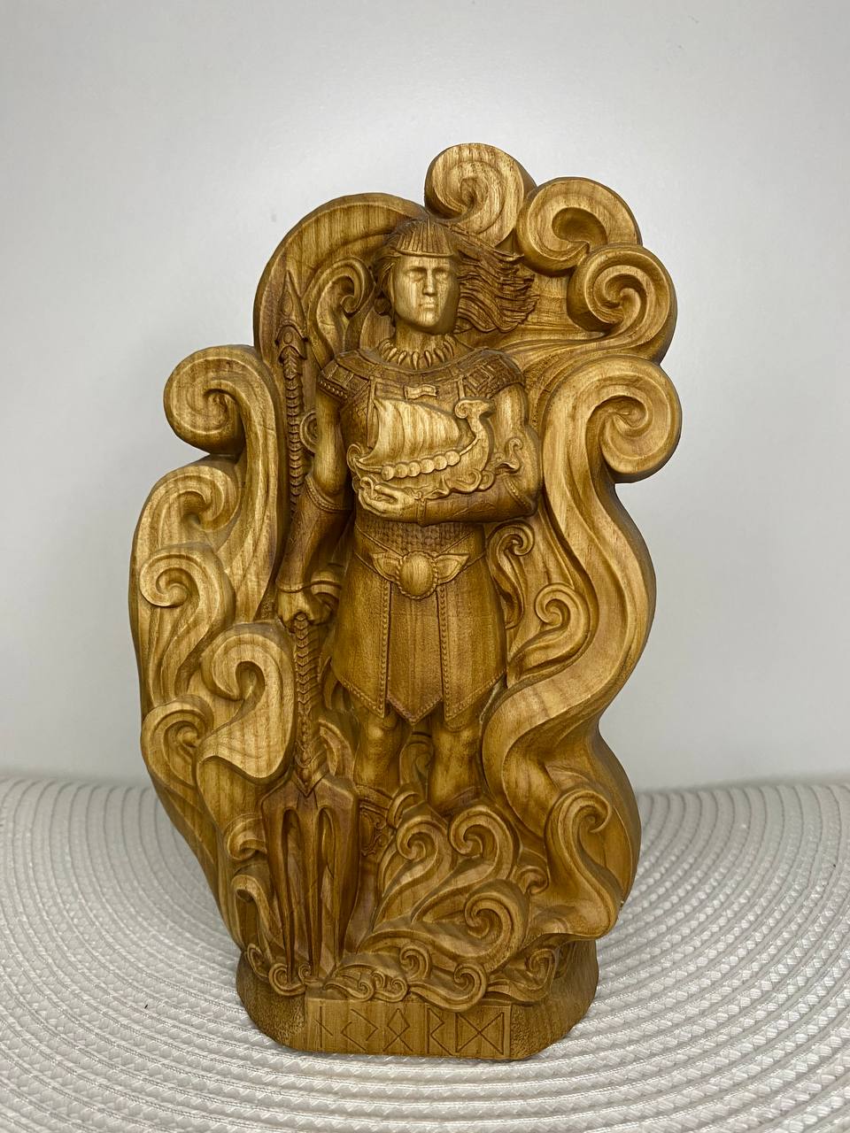 Njord Wood carving Wood sculpture