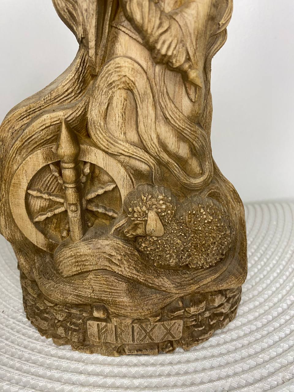 Frigg Goddess statue Wood carving Norse Carving altar