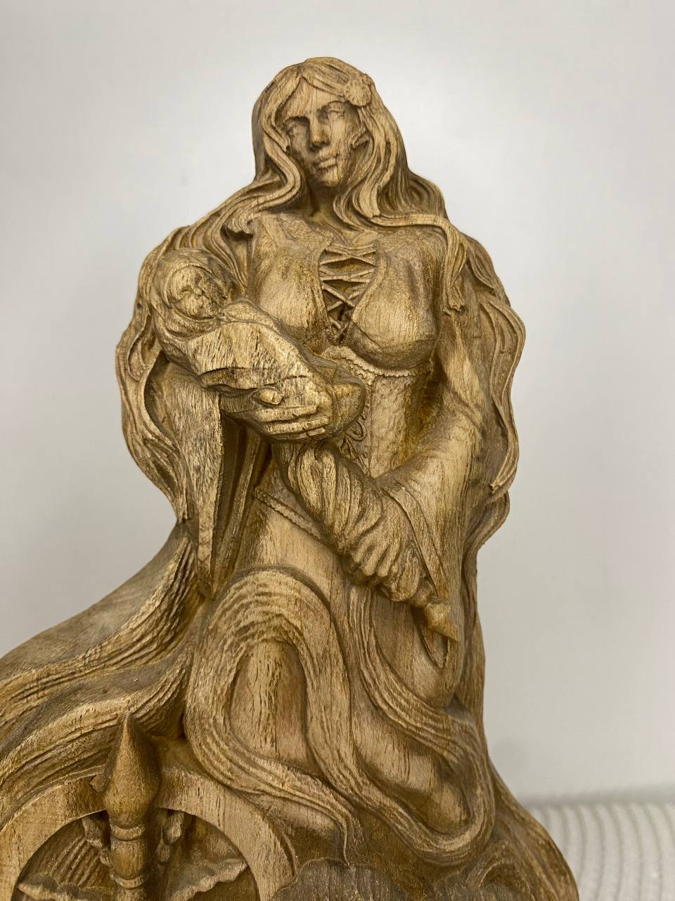 Frigg Goddess statue Wood carving Norse Carving altar