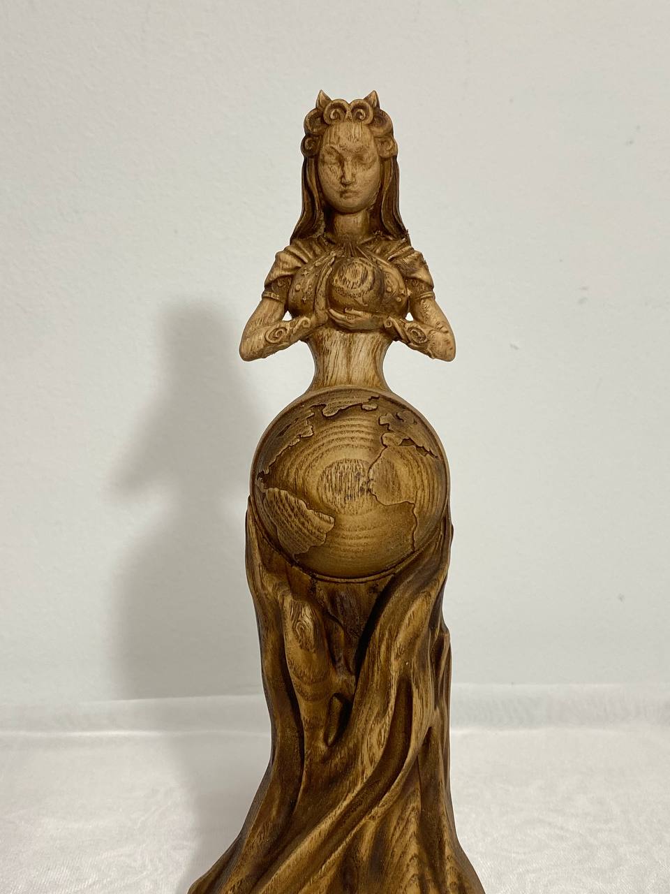 Gaia Gaia statue Goddess gaia Mother earth Earth goddess Goddess statue Greek mythology