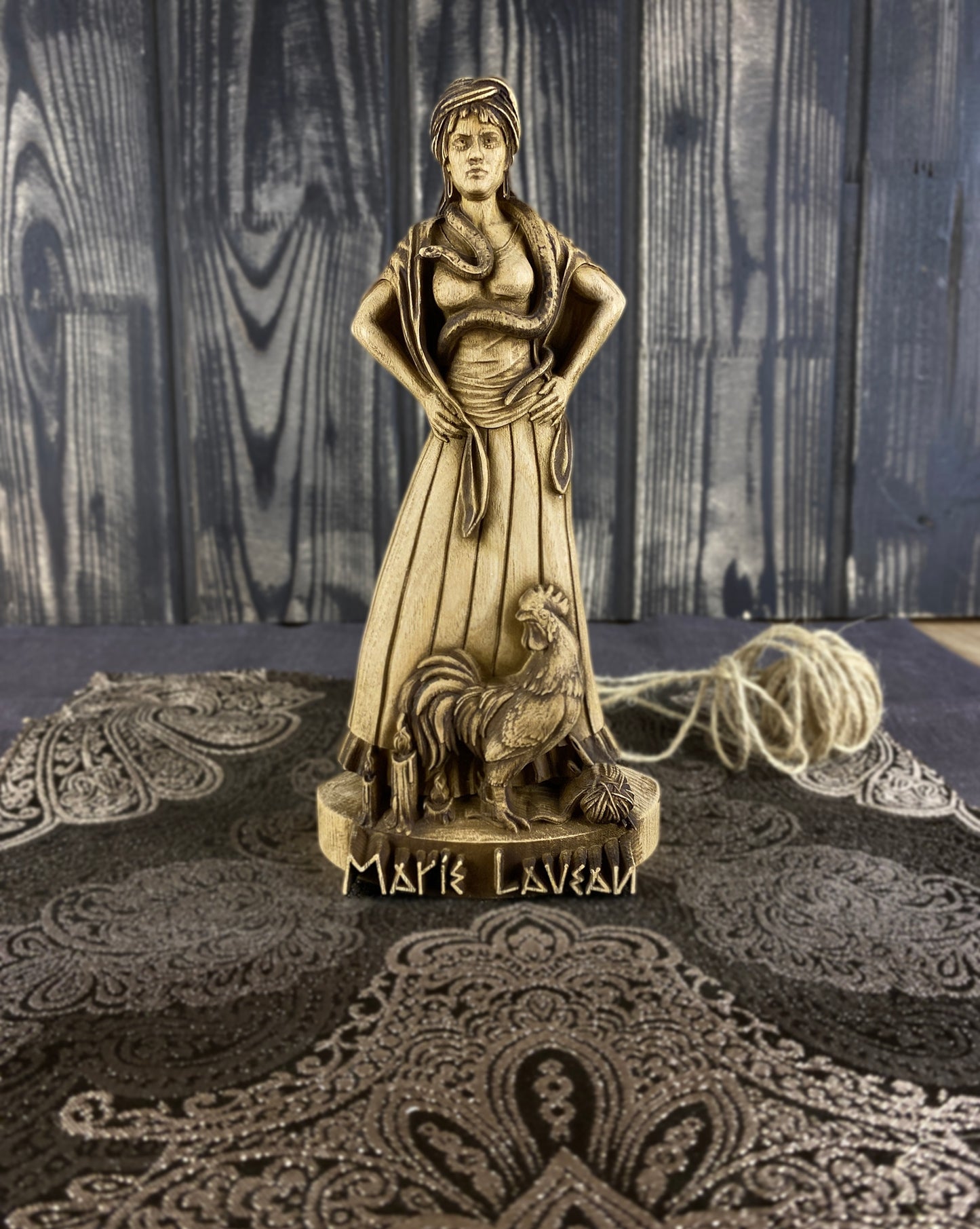 Marie laveau Voodoo queen Witch statue New orleands Marie laveau statue Witchcraft altar Spiritual Altar statue Voodoo décor Hoodoo statue