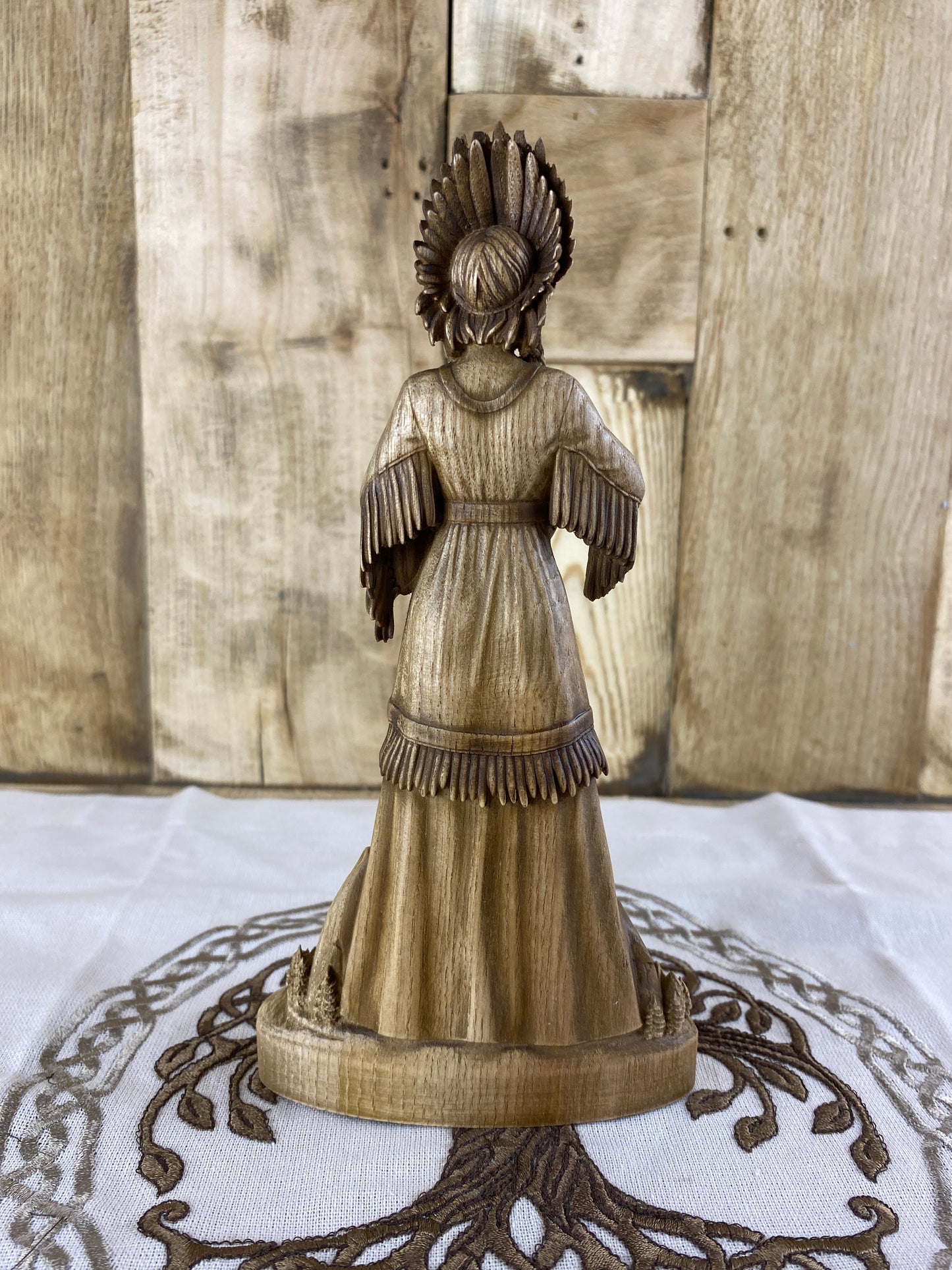 Mother earth statue Goddess statue Mother earth Earth goddess Goddess figurine Fertility goddess Wood carving Altar goddess Wiccan Pagan