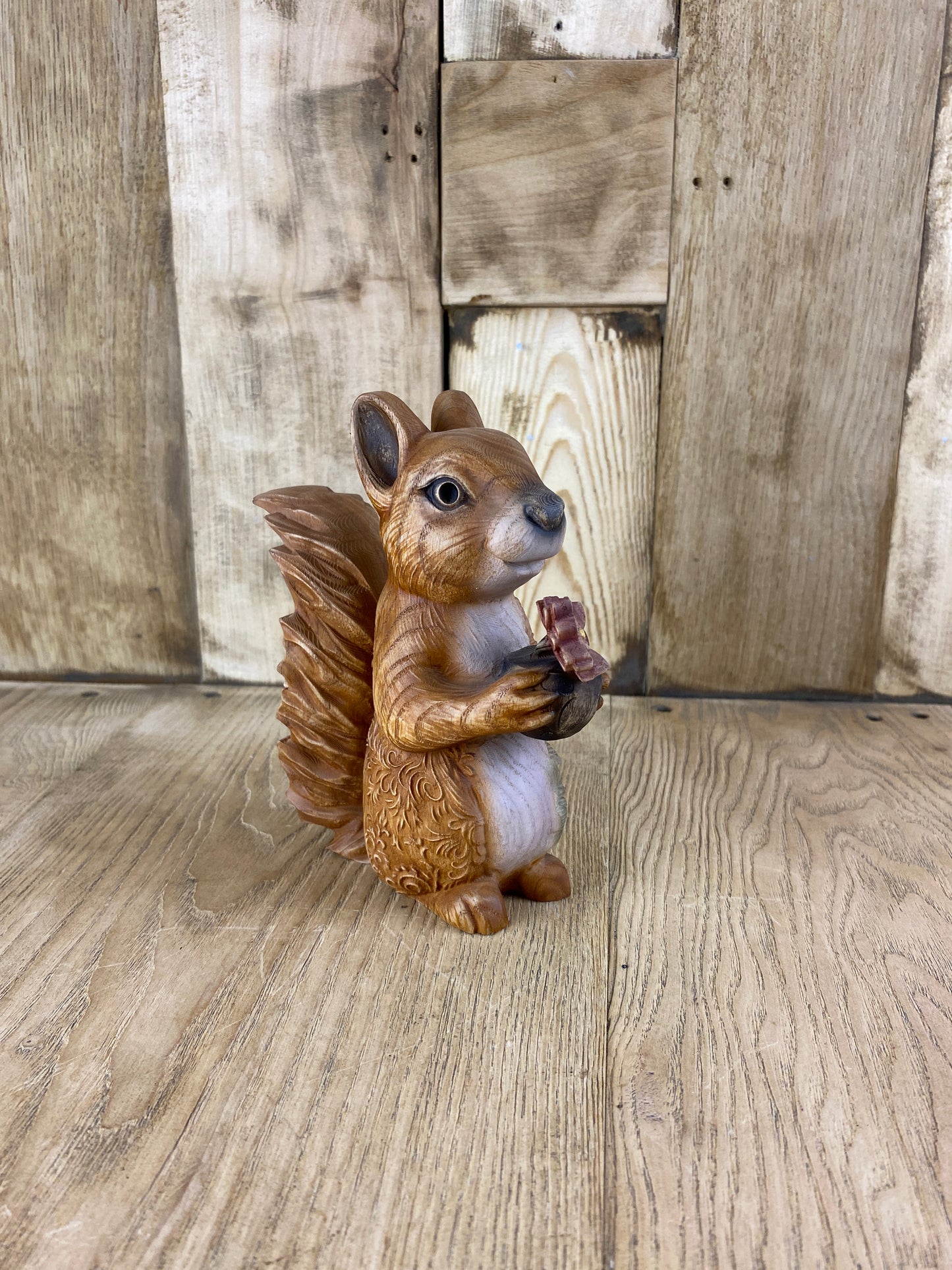 Squirrel Squirrel statue Squirrel animal Forest animal Peanut squirrel Animal statue Animal Home decor Home decoration Wood carving Wood art