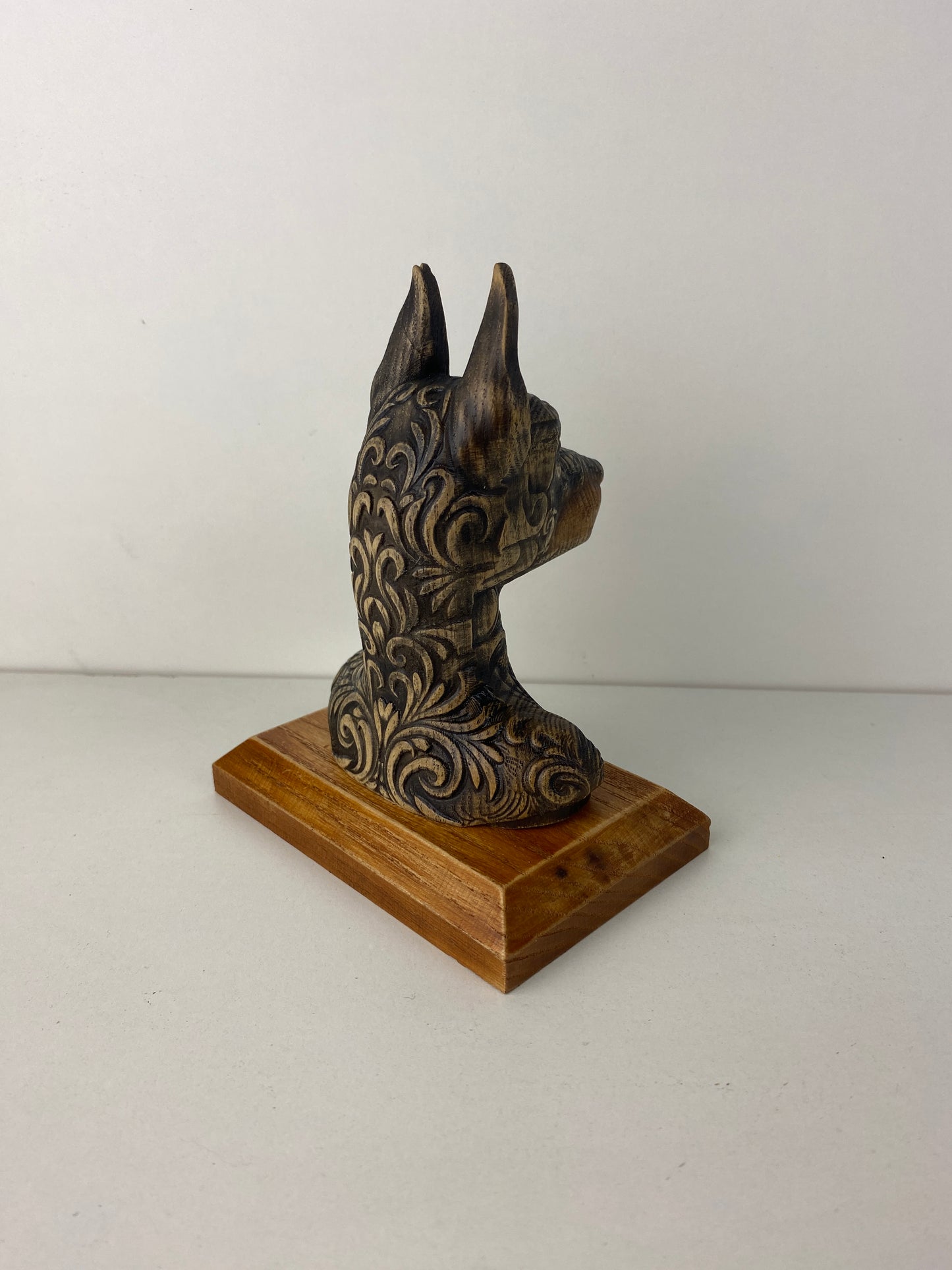 Doberman statue Doberman bust Dog statue Doberman sculpture Doberman gift Dog decor Dog art Wood carving Dog carving Dog head Dog figurine