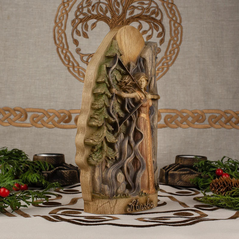 Abnoba Wooden Statue: A Symbol of Wilderness and Nature