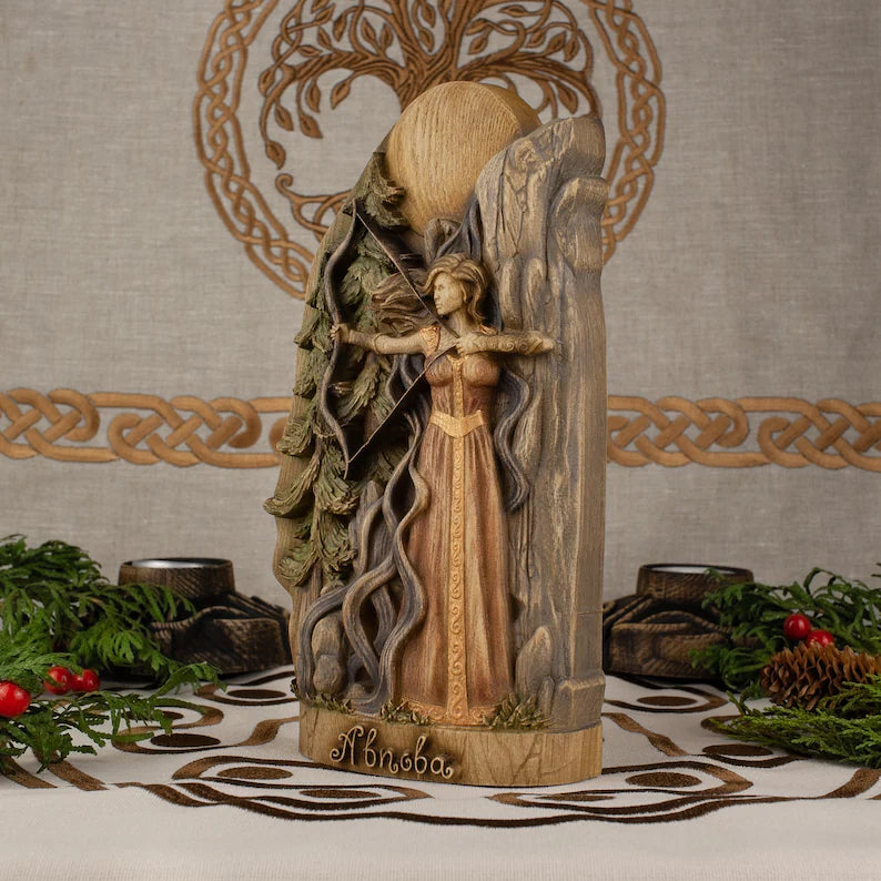 Abnoba Wooden Statue: A Symbol of Wilderness and Nature