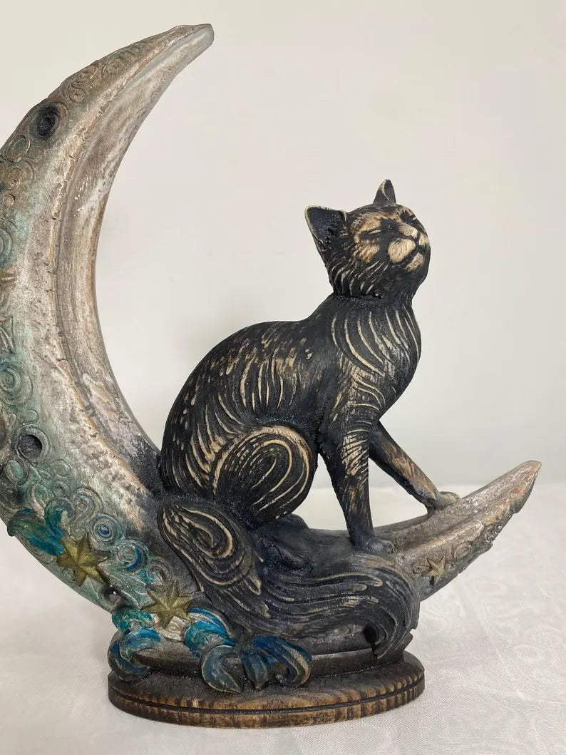 Cat statue Moon cat Luna Cat Cat totem Cat figurine Cat decor Wooden cat Cat gift Cat carving Hand carved cat Cat art Animal totem