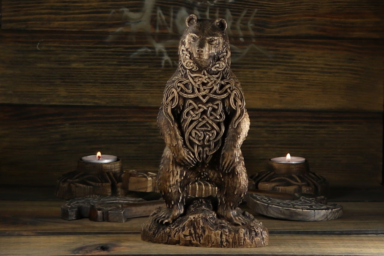 Carving Viking Bear Statue Artio - Wooden Viking Statue
