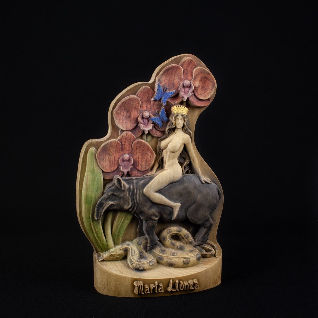Enchanting Maria Lionza: Spiritual Wood Statue