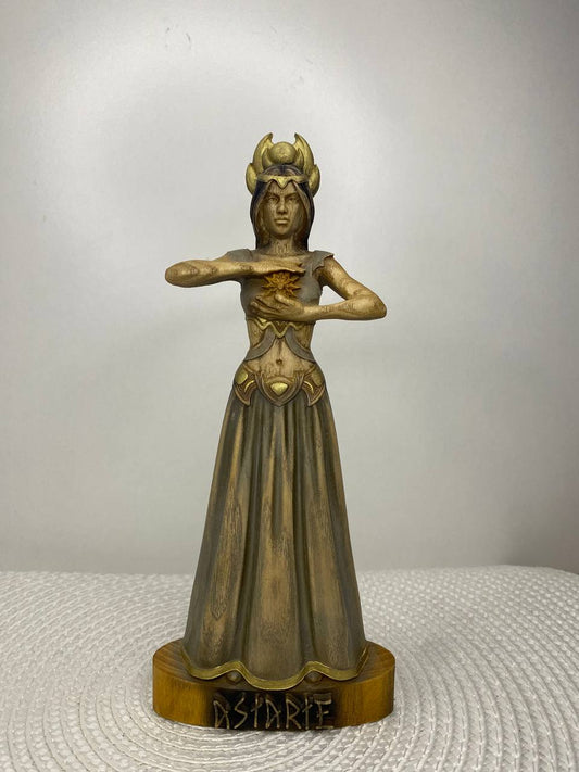 Astarte statue Goddess Figurine Adeptus Astarte Pagan Altar Decor Ishtar Witchcraft