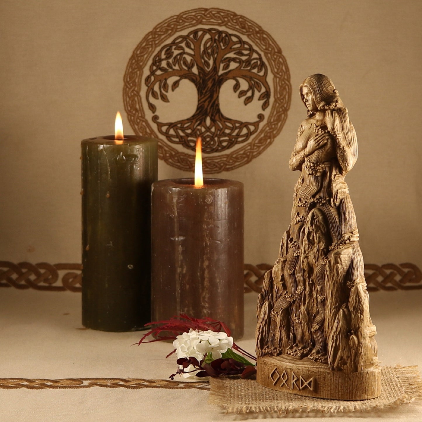 Jörð, Jord Nordic Statue - Ancient Mother Goddess Statue