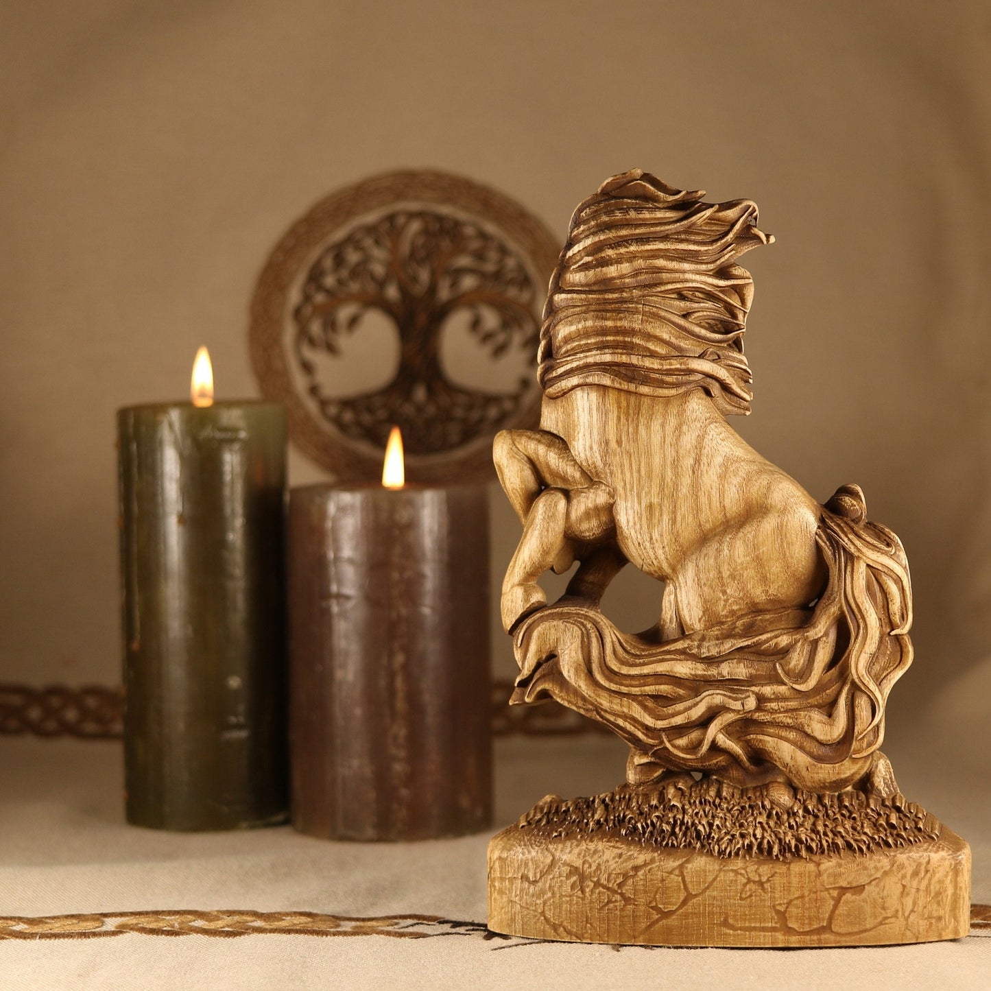 Odin's Horse Sleipnir Statue - Wooden Norse Decorations