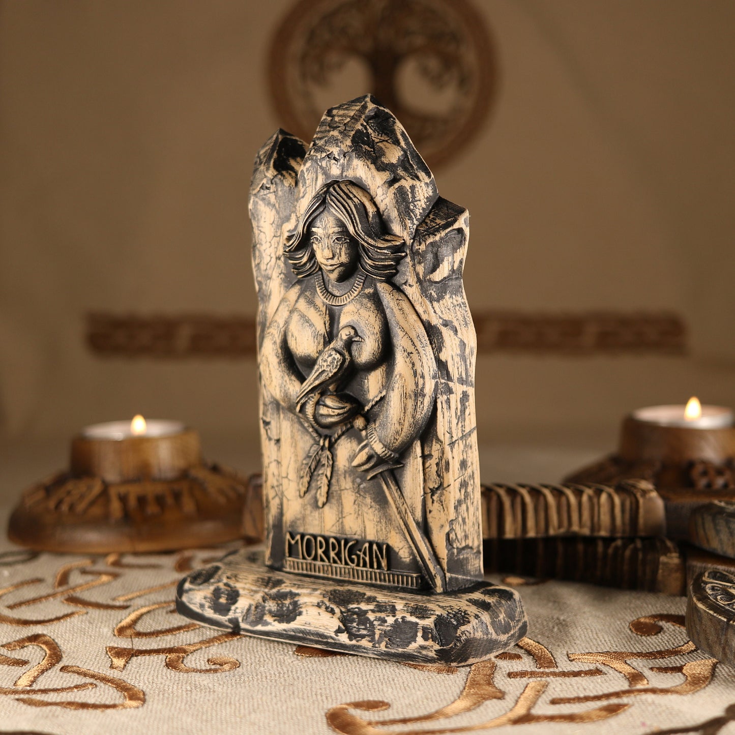 Morrigan Wooden statue