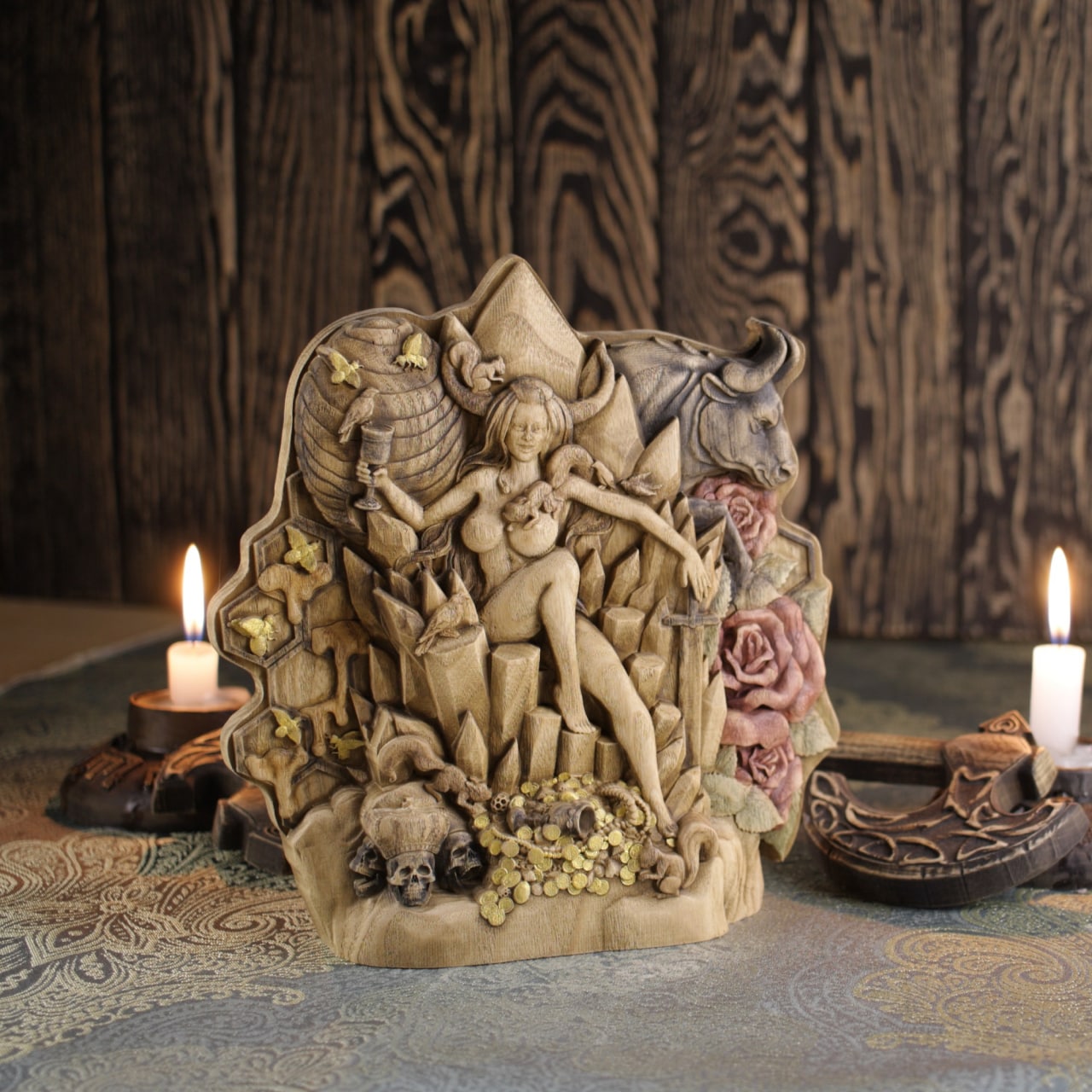 Goddess Celtic Queen Medb Statue - Wooden Carving