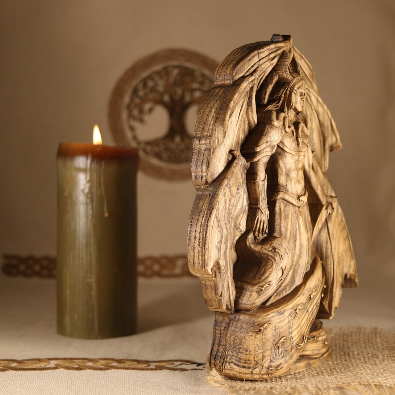 Samael, Lucifer morningstar, Wooden statue