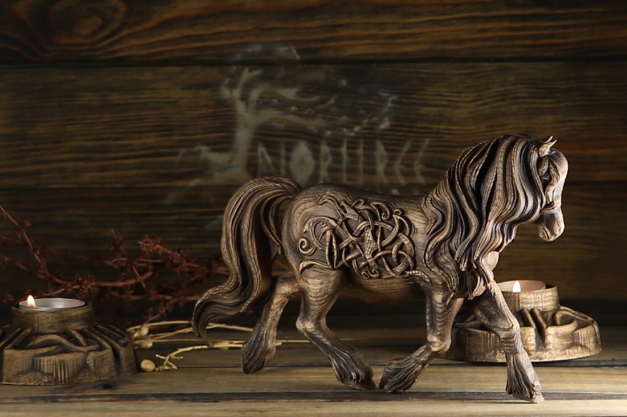 Horse, wooden statue, Viking horse