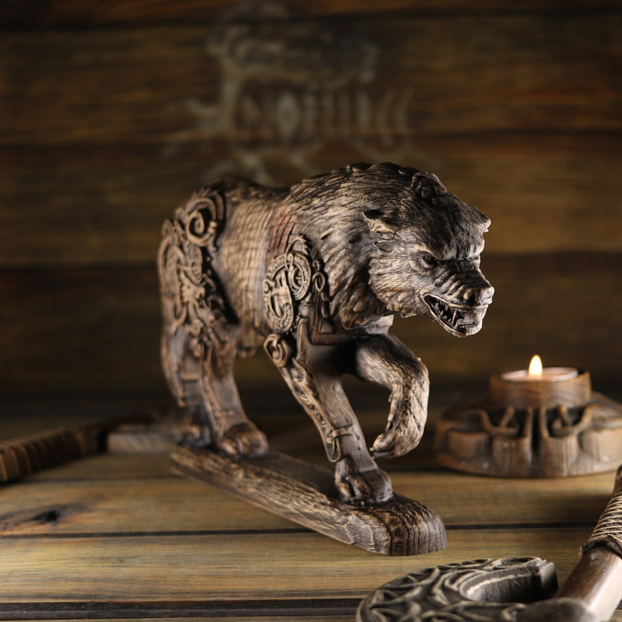 Wolf Statue - Wooden Viking Statue
