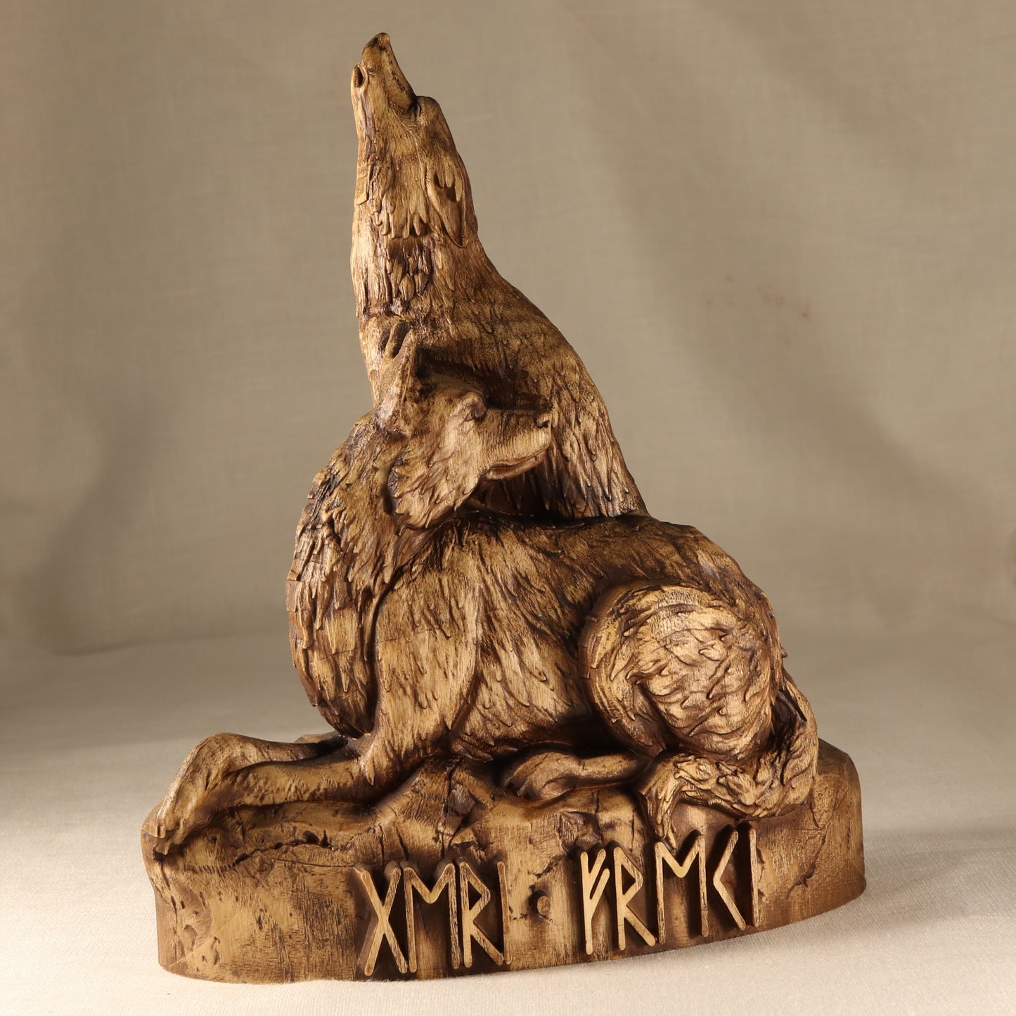 Wooden Viking Wolfs Statue - Scandinavian Viking Wolf Design