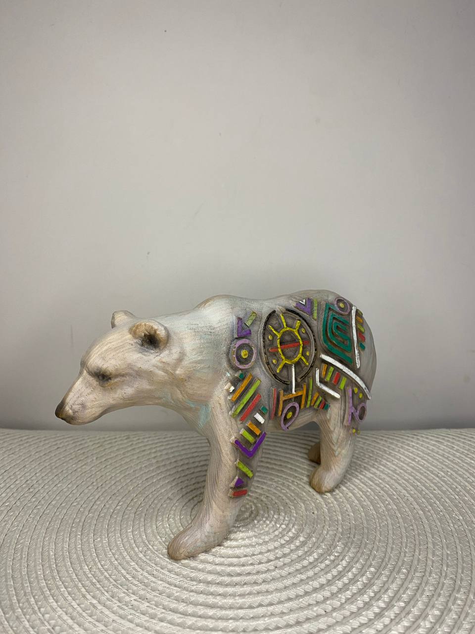 Inuit polar bear Inuit Inuit art Inuit carving Inuit sculpture Polar bear Bear Wood figurine Home decor Wood statue Wood carving Decorstatue