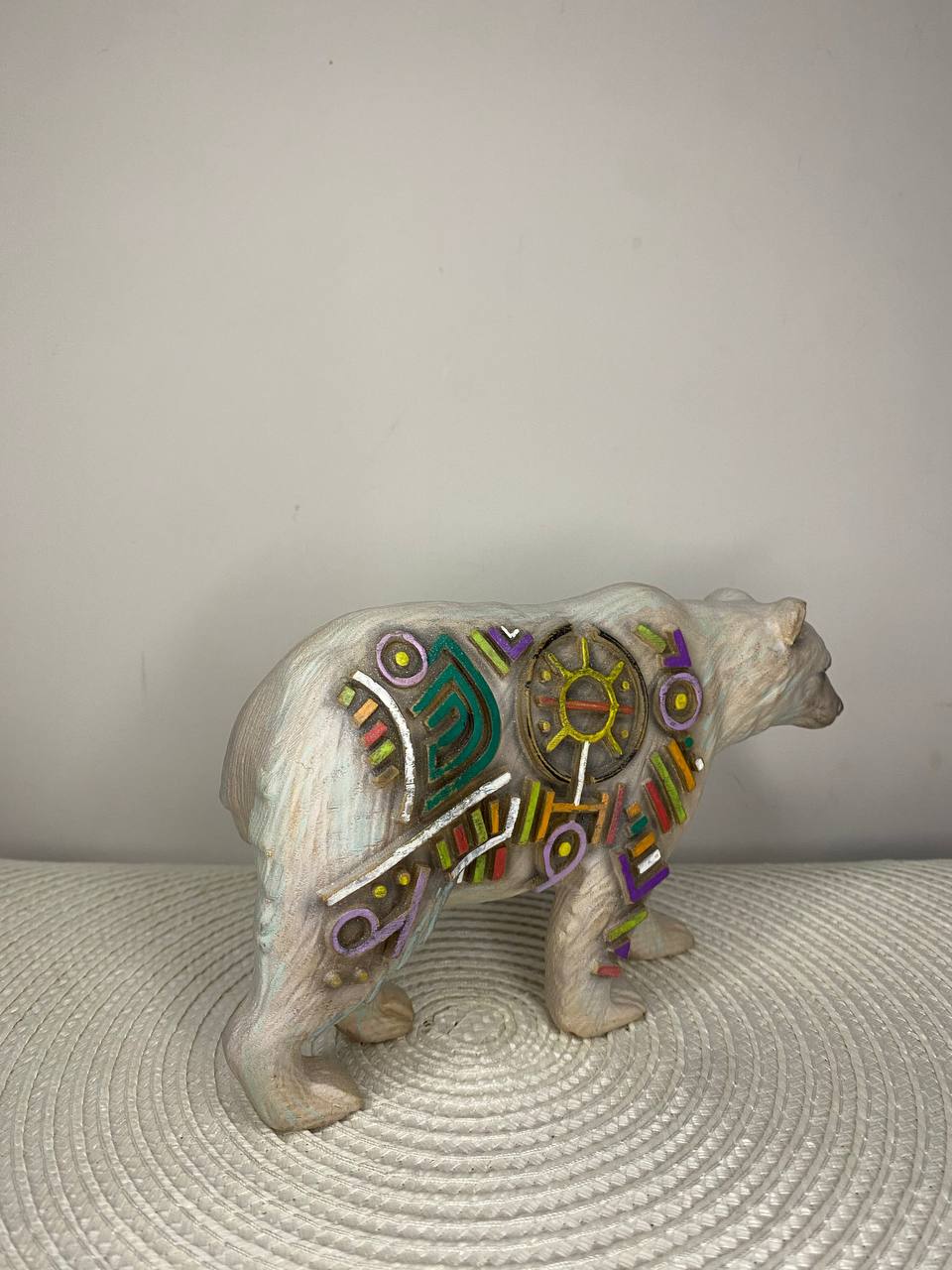 Inuit polar bear Inuit Inuit art Inuit carving Inuit sculpture Polar bear Bear Wood figurine Home decor Wood statue Wood carving Decorstatue