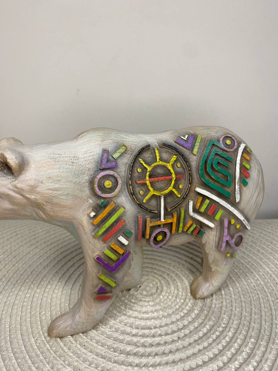 Inuit polar bear Inuit Inuit art Inuit carving Inuit sculpture Polar bear Bear Wood figurine Home decor Wood statue Wood carving Decorstatue