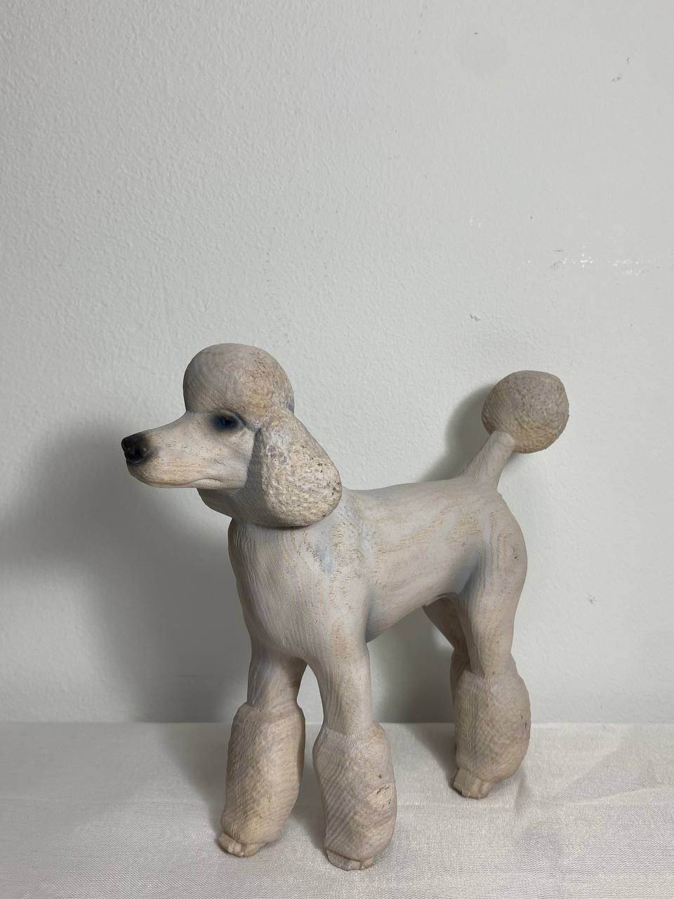 Poodle figurine Dog figurine Poodle statue Poodle gift Poodle sculpture Dog carving Poodle art Dogdécor Black poodle White poodle Dog statue