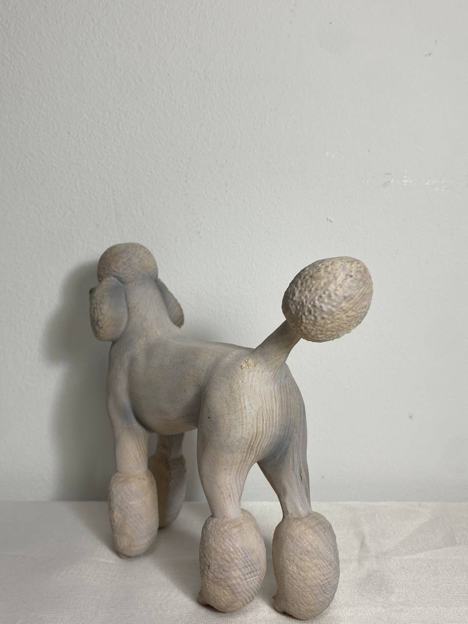 Poodle figurine Dog figurine Poodle statue Poodle gift Poodle sculpture Dog carving Poodle art Dogdécor Black poodle White poodle Dog statue