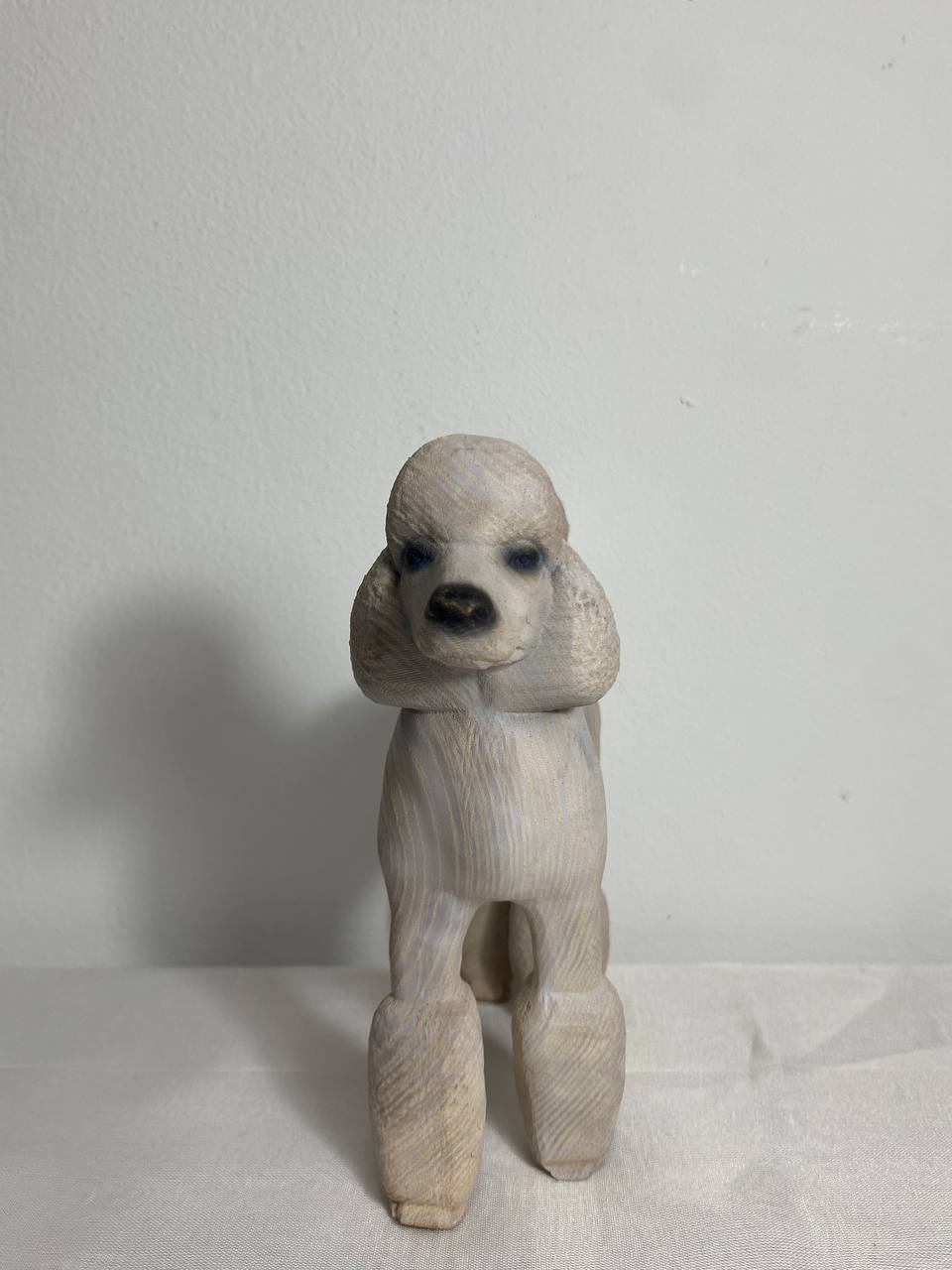 Poodle figurine Dog figurine Poodle statue Poodle gift Poodle sculpture Dog carving Poodle art Dogdécor Black poodle White poodle Dog statue