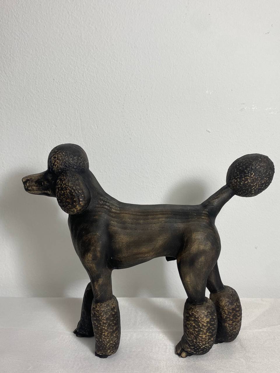 Poodle figurine Dog figurine Poodle statue Poodle gift Poodle sculpture Dog carving Poodle art Dogdécor Black poodle White poodle Dog statue