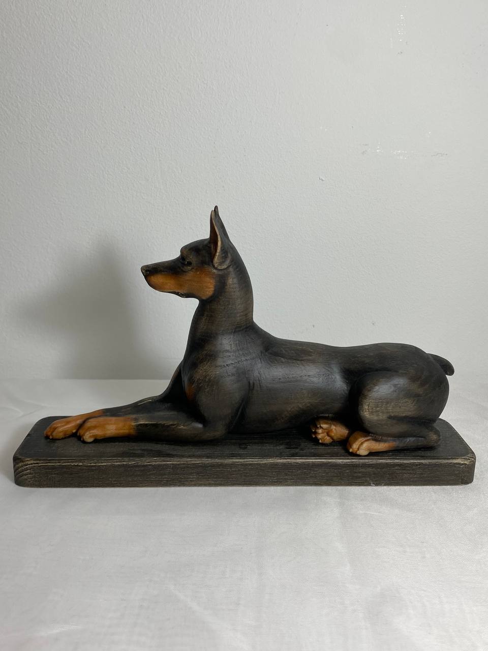 Doberman sculpture, Dog statue, Realistic dog Doberman art Doberman wooden sculpture Dog sculpture Dog figure Wood carving Wood sculpture