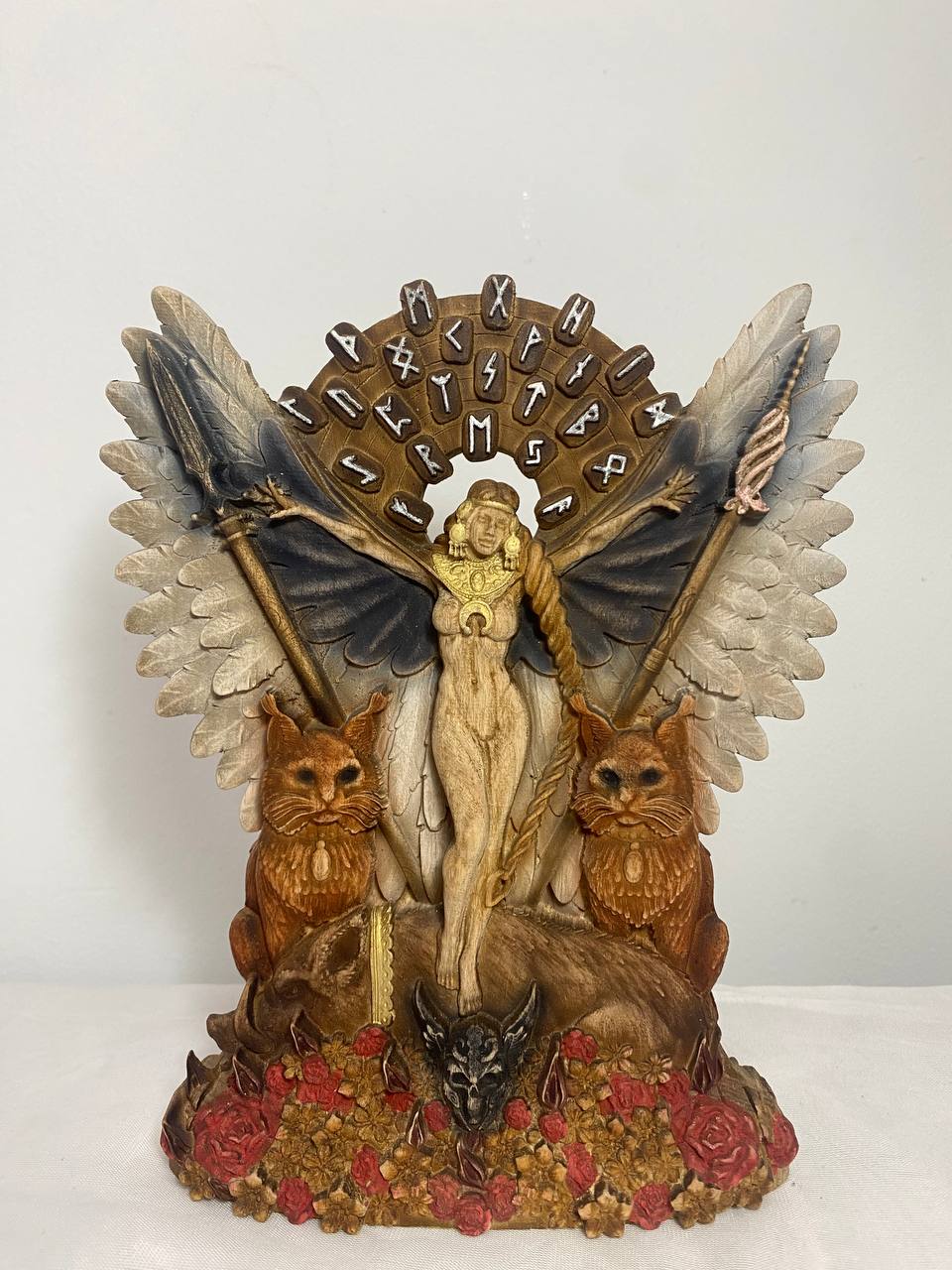 Freya statue Freyja statue Freya Goddess statue Norse gods Norse mythology Asatru Freya altar Viking décor Wood carving statue Freya rune