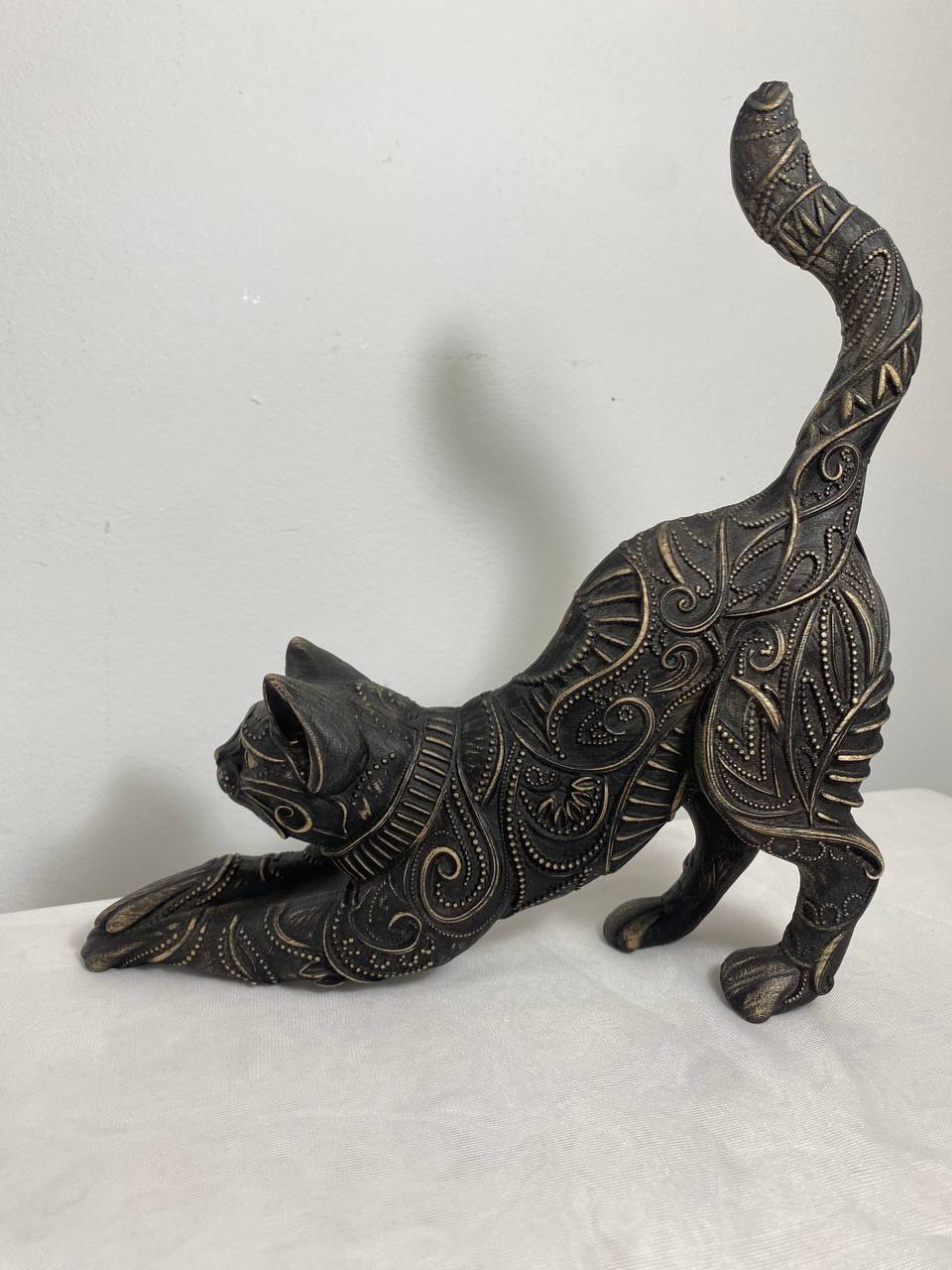 Cat, The Guardian Predator, wooden statue, carving statue