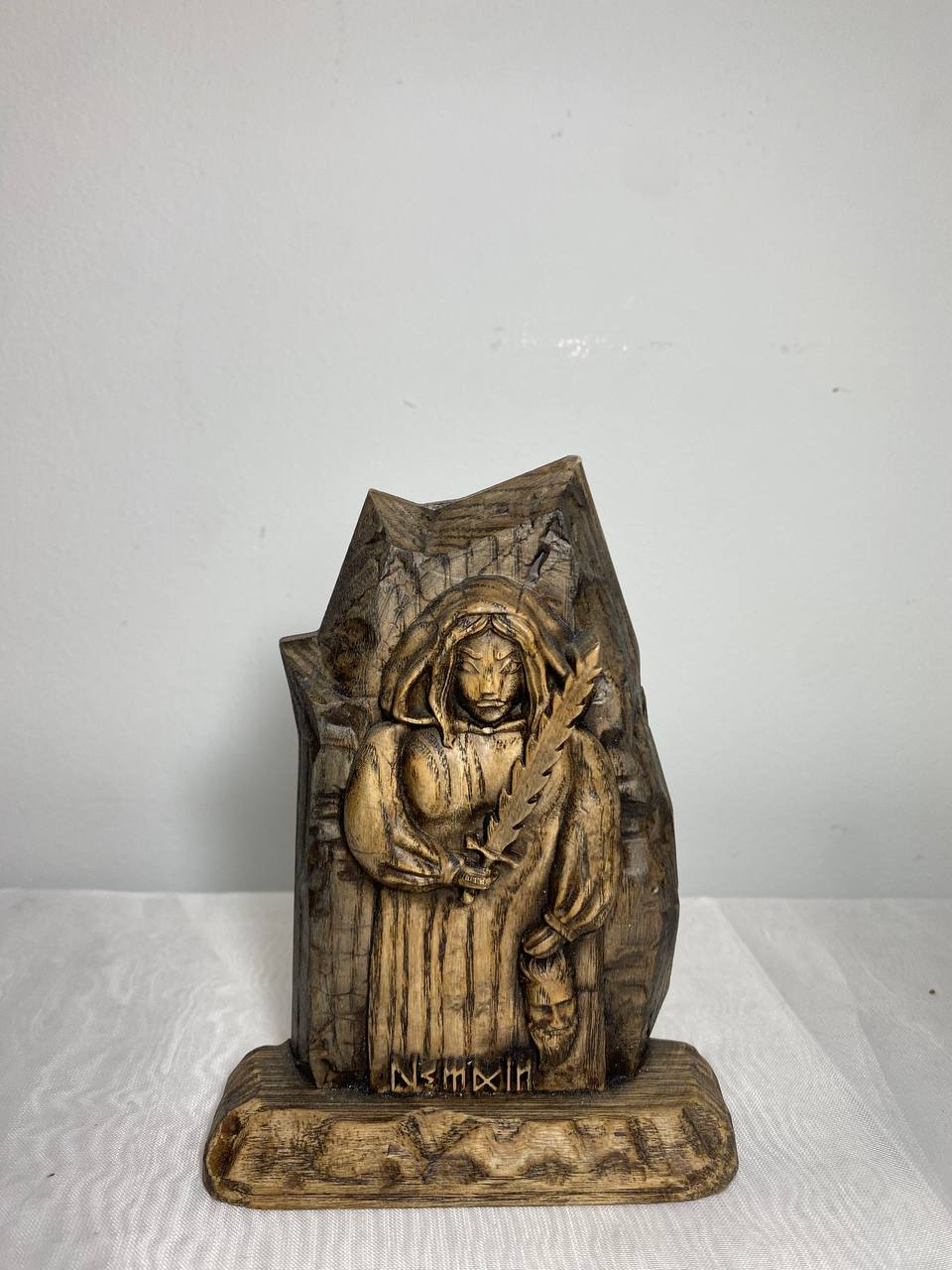 Frigg statue Wood carving Pagan goddess statue Mini altar