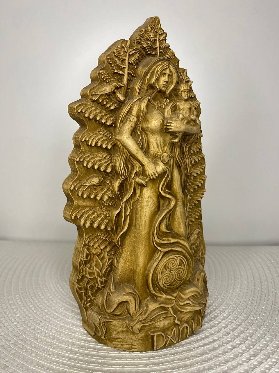 Danu Fertility Goddess Sculpture - Wooden Statue