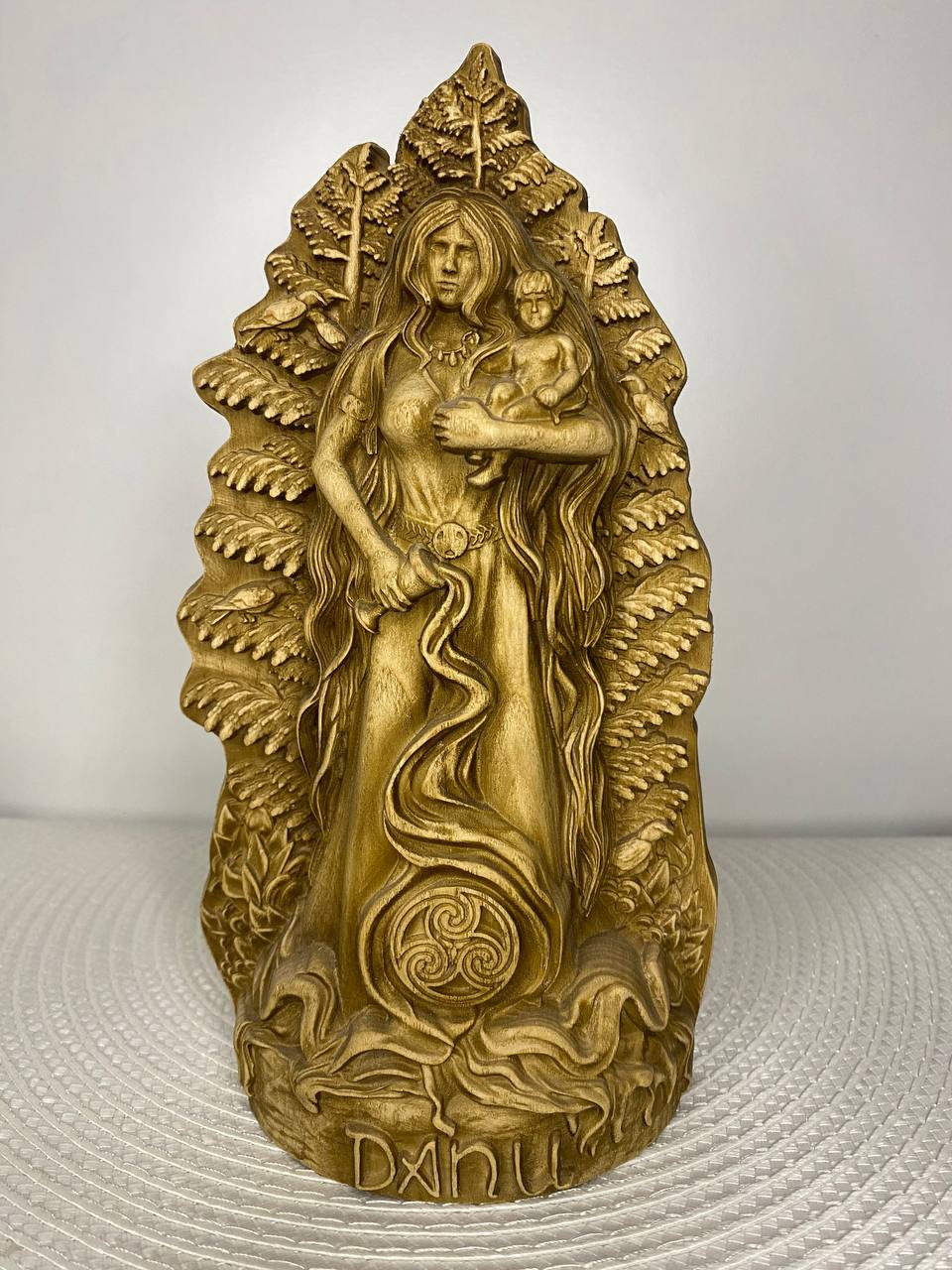 Danu Fertility Goddess Sculpture - Wooden Statue