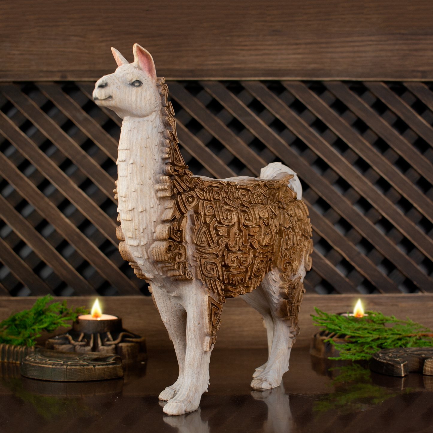 Lama figurine: home wooden decor