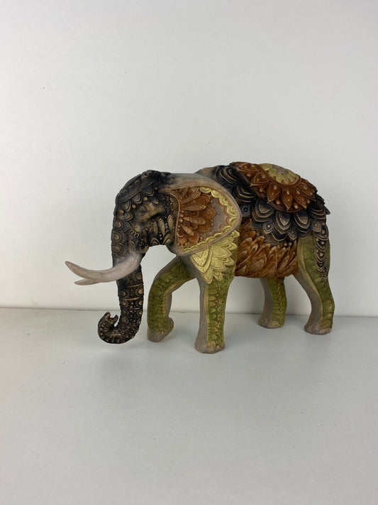 Elephant sculpture Hindu elephant Wooden elephant Elephant figurine Elephant decor Elephant gift Ganesha Elephant home decor Wood carving