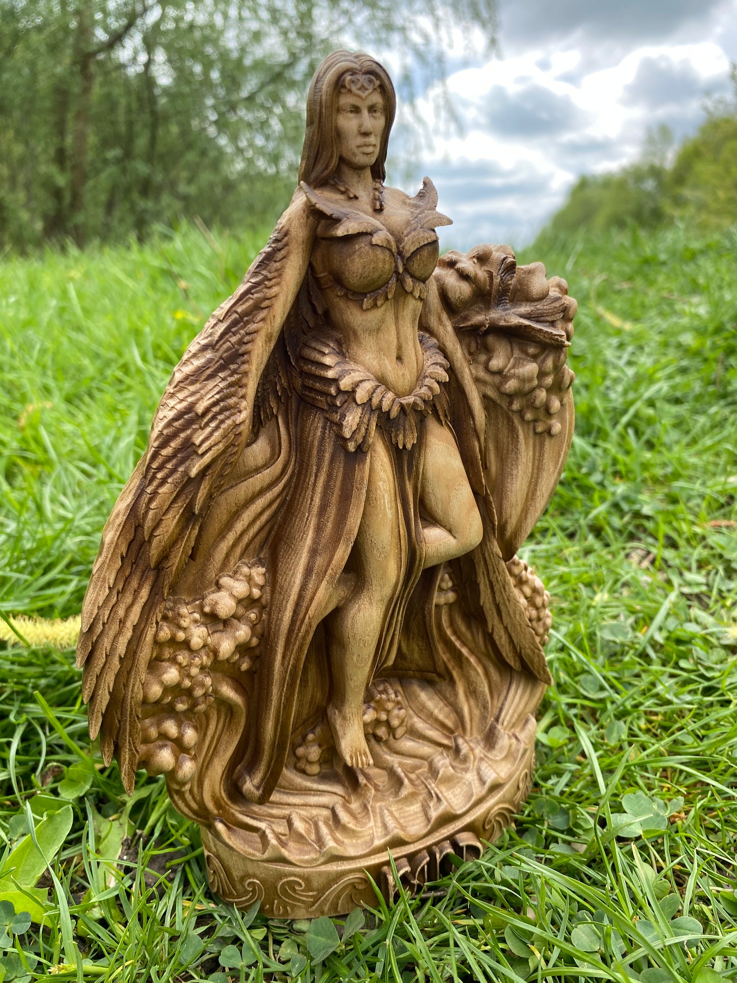 Fand Irish goddess Ledi bird Bird goddess statue Celtic god Sea goddess Altar statue Celtic goddess Celtic statue Celtic mythology