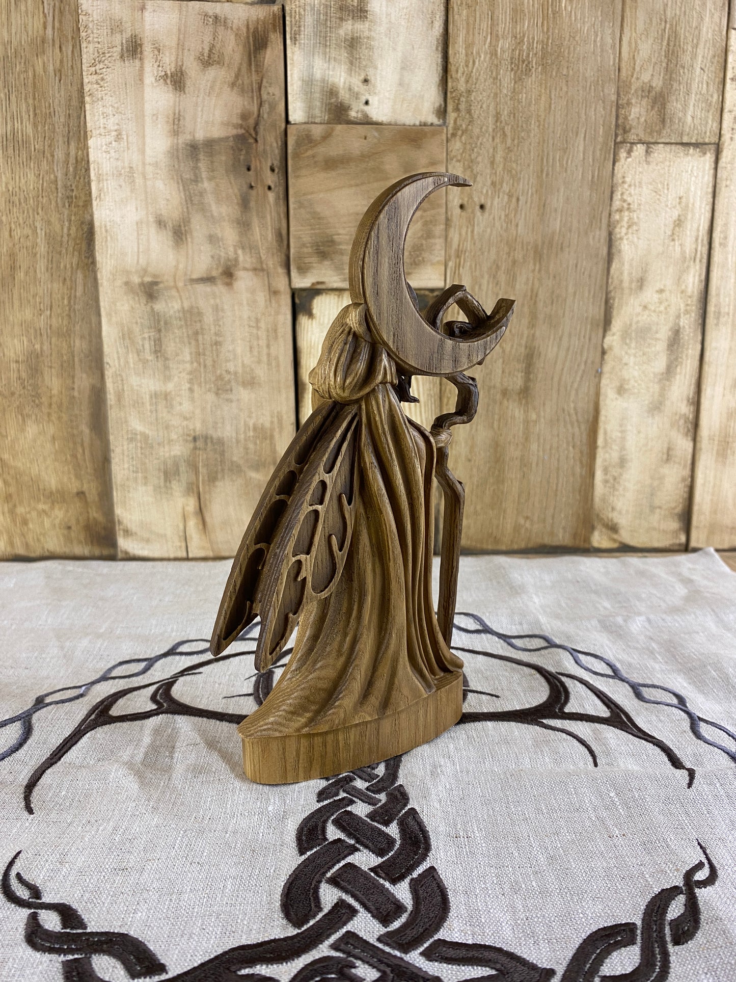 Nicnevin Pagan goddess Ancient goddess Celtic goddess Welsh goddess Celtic folklore Goddess statue Occult decor Pagan statue Wood carving