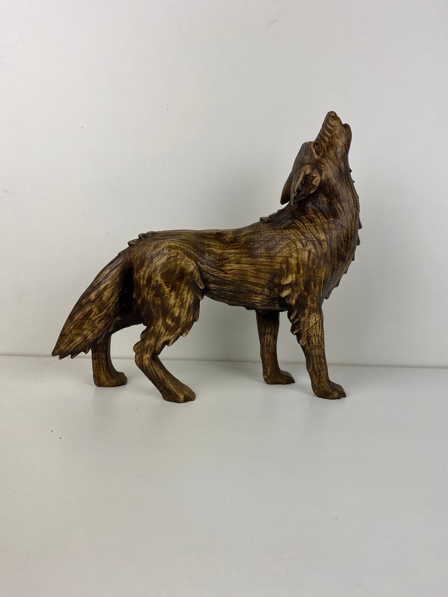 Wolf statue Wolf sculpture Fenrir Wolf figurine Wolf decor Viking wolf Wolf art Howling wolf Wolf totem Wolf gift Norse mythology Wood wolf