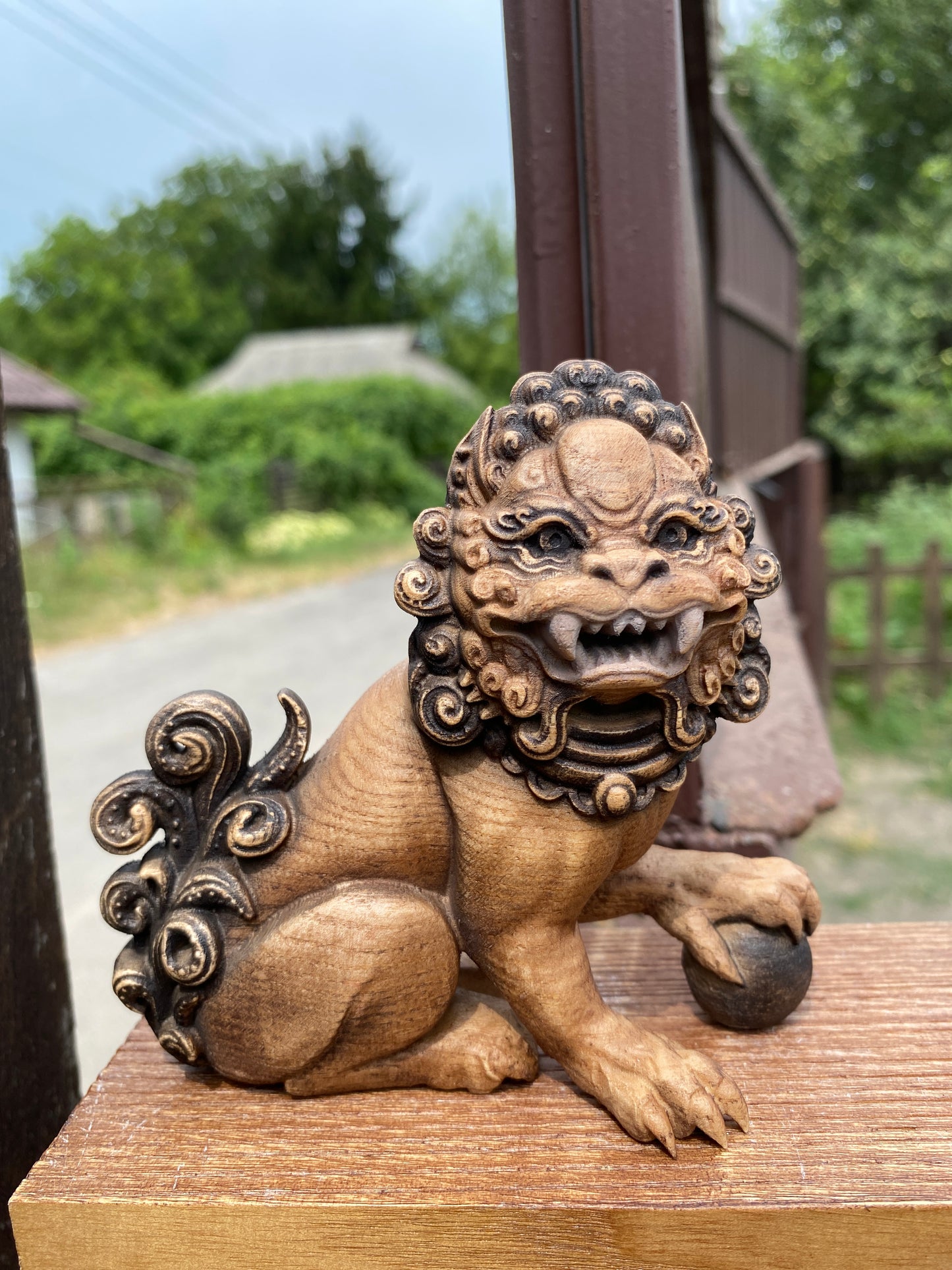 Foo dog statue Wooden foo dog Foo dogs Foo dog figurines Chinese foo dog Chinese lion Guardian lion Asian mythology Chinese décor Asian art