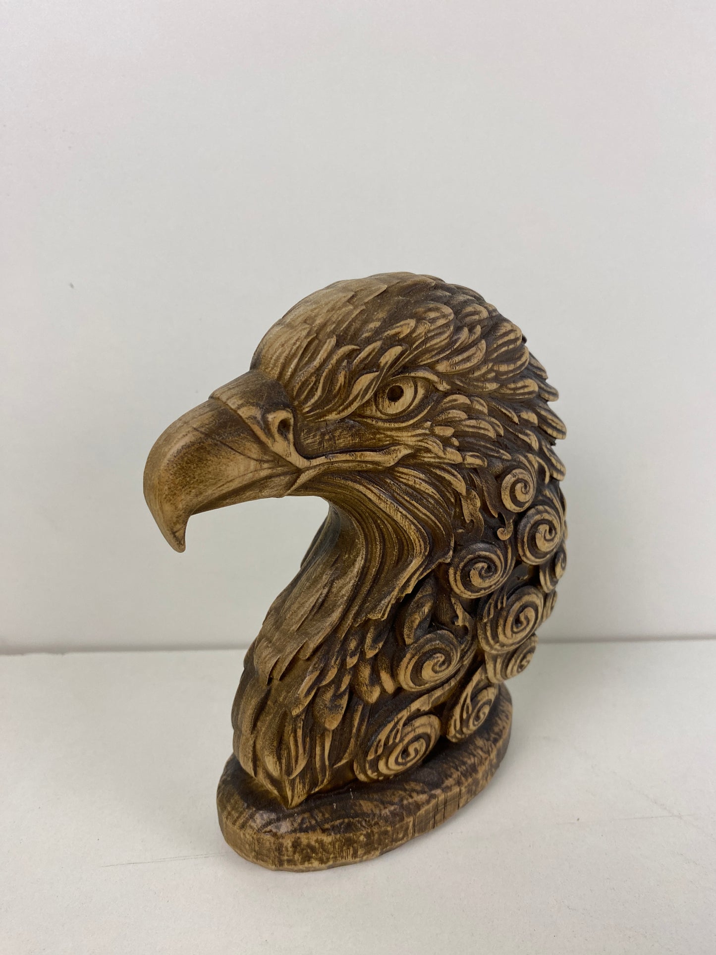 Eagle head Eagle statue Wooden eagle Eagle figurine Maori American Eagle Bald eagle Eagle bust Wood carving Bird art Gift for friend
