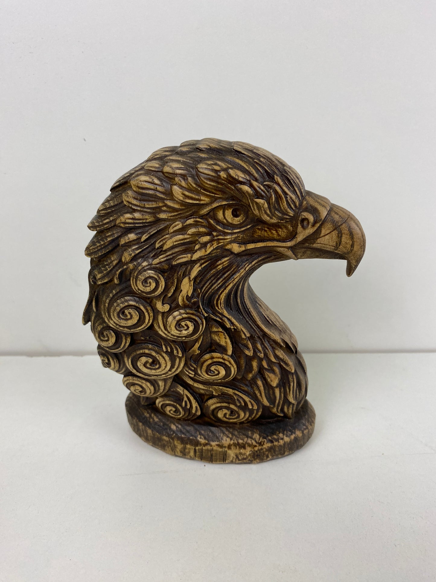 Eagle head Eagle statue Wooden eagle Eagle figurine Maori American Eagle Bald eagle Eagle bust Wood carving Bird art Gift for friend